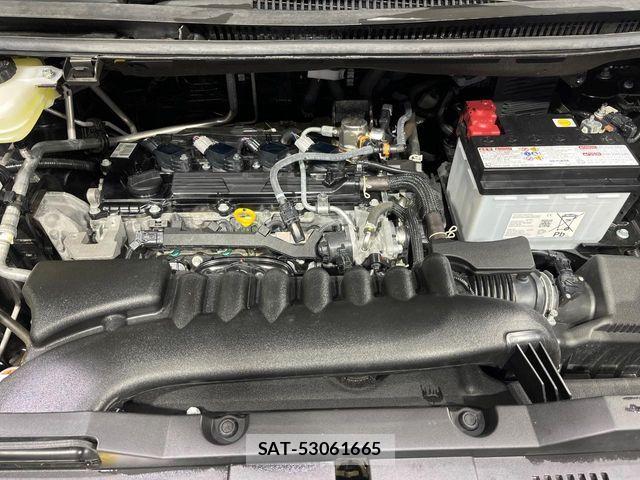 Toyota VOXY 2025-04 8338278-19