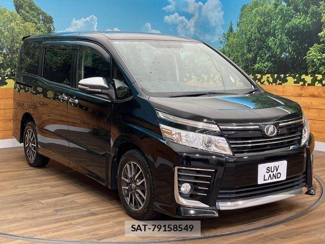 Toyota VOXY 2015-04 8338282-16