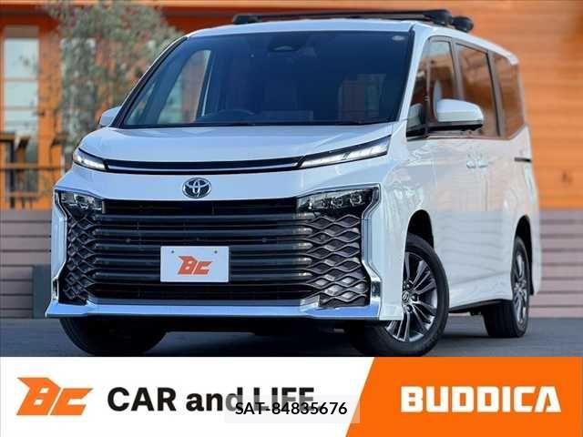 Toyota VOXY 2023-11 8355814-0
