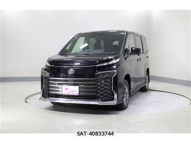 Toyota VOXY 2024-06 8355813-2