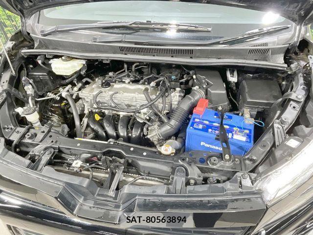 Toyota VOXY 2018-12 8369497-19