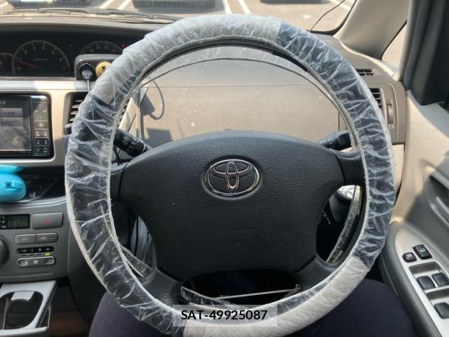 Toyota VOXY 2005-07 8369502-15