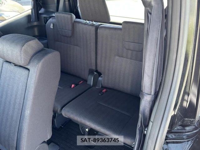 Toyota VOXY 2024-01 8369496-9