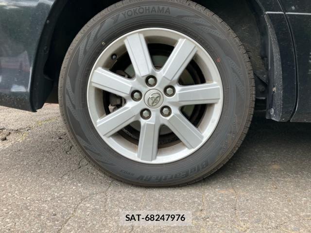Toyota VOXY 2007-08 8372309-10