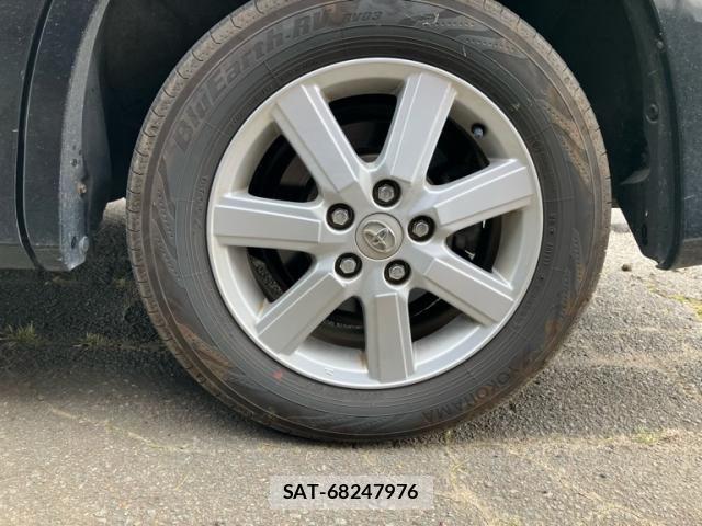 Toyota VOXY 2007-08 8372309-13