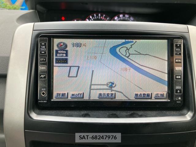 Toyota VOXY 2007-08 8372309-19