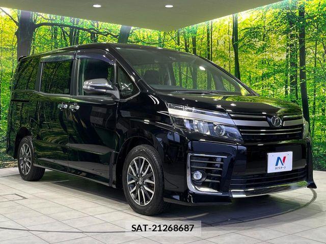 Toyota VOXY 2016-07 8415558-16