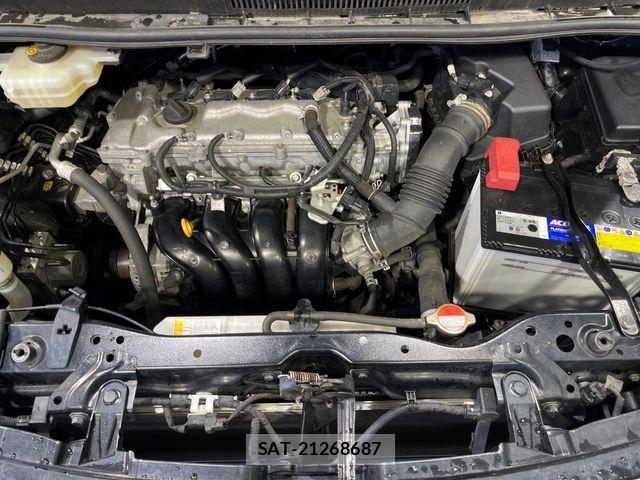 Toyota VOXY 2016-07 8415558-18