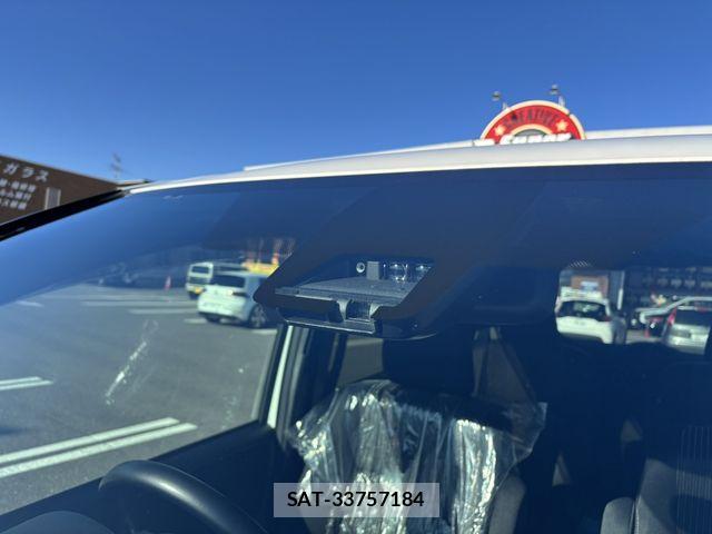 Toyota VOXY 2017-12 8415551-10