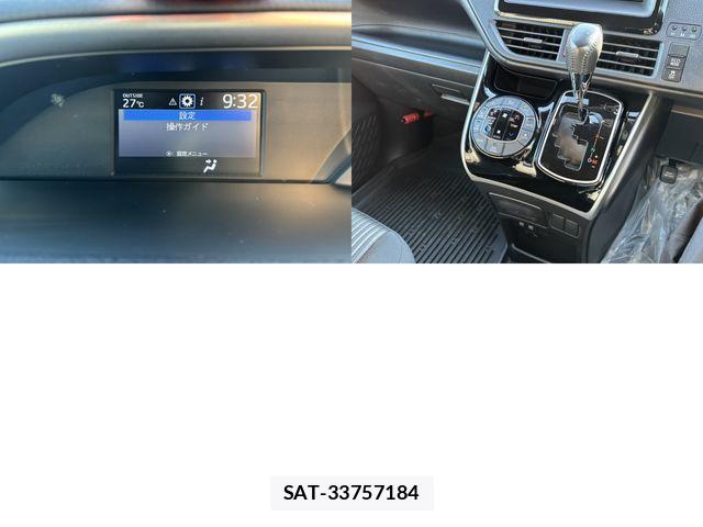 Toyota VOXY 2017-12 8415551-18