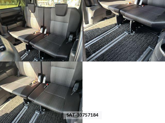 Toyota VOXY 2017-12 8415551-22