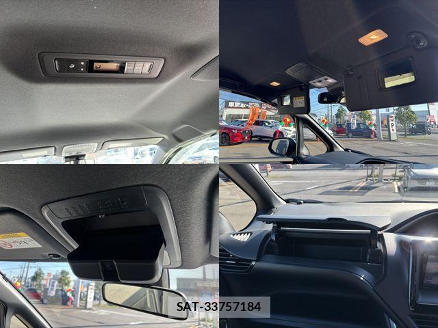 Toyota VOXY 2017-12 8415551-25