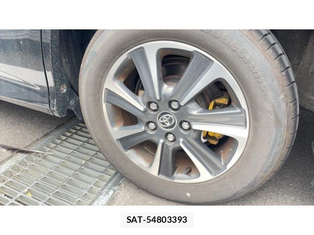 Toyota VOXY 2018-02 8415559-12