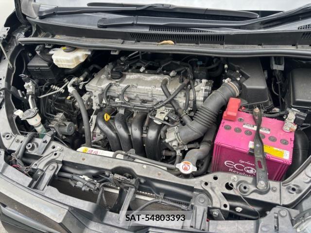 Toyota VOXY 2018-02 8415559-13
