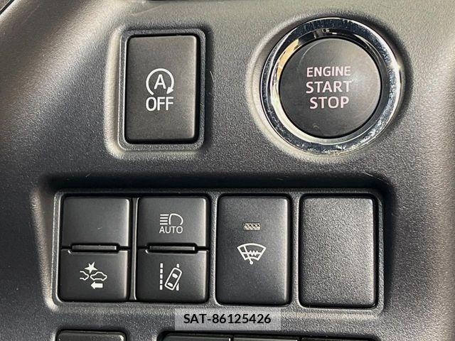 Toyota VOXY 2019-04 8458663-7
