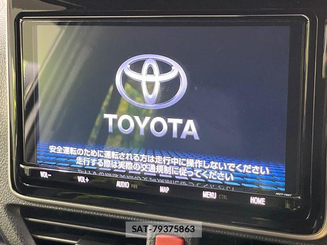 Toyota VOXY 2021-04 8458664-3