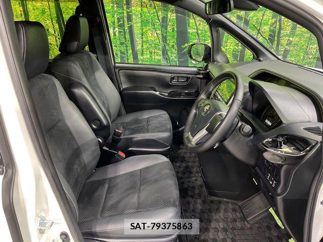 Toyota VOXY 2021-04 8458664-8