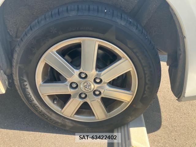 Toyota VOXY 2008-10 8458667-7