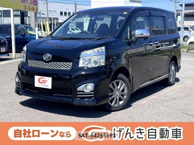 Toyota VOXY 2013-11 8486205-0