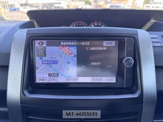 Toyota VOXY 2013-11 8486205-11