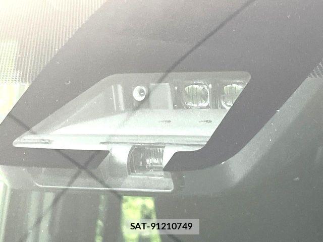 Toyota VOXY 2018-09 8527897-6