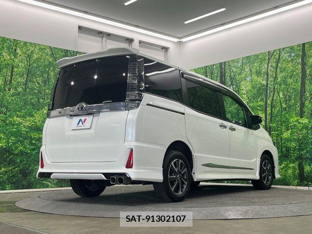 Toyota VOXY 2017-12 8527898-16