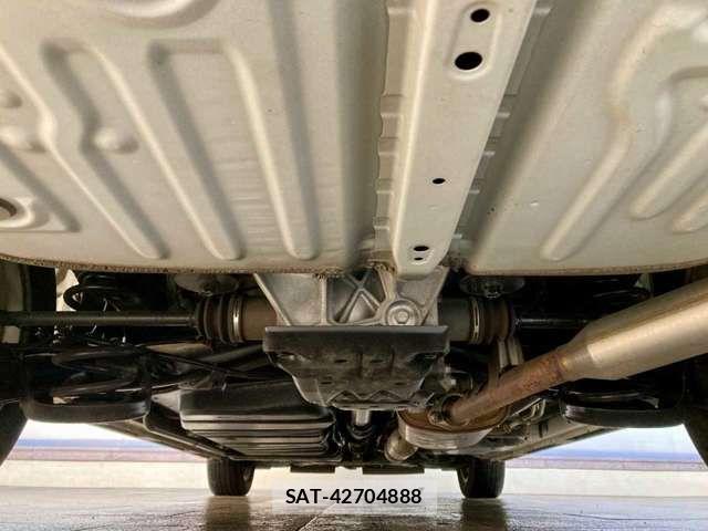 Toyota VOXY 2017-02 8527903-7