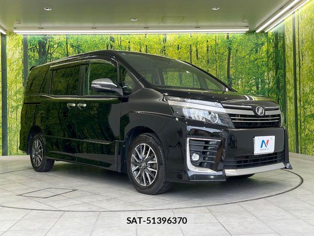 Toyota VOXY 2016-11 8527901-16