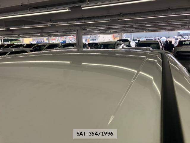 Toyota VOXY 2007-10 8527908-17