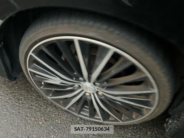 Toyota VOXY 2007-09 8563876-6