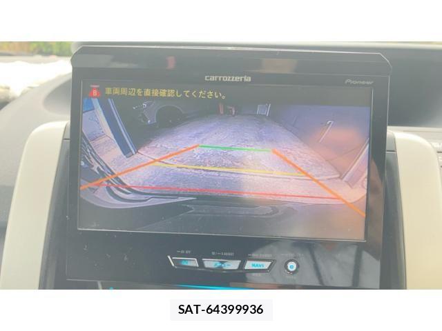 Toyota VOXY 2013-08 8563874-23