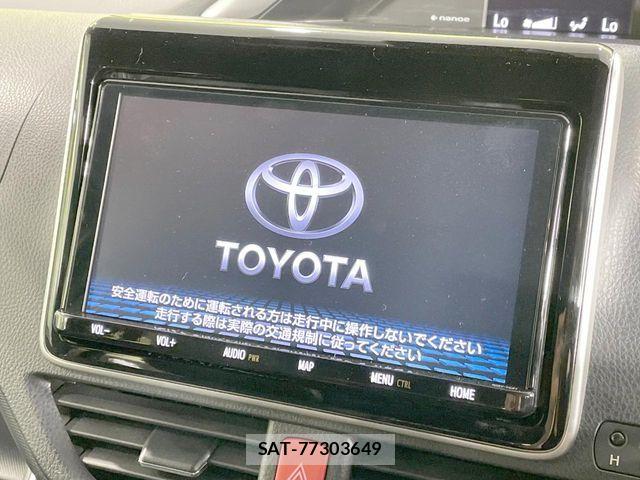 Toyota VOXY 2021-07 8629446-4