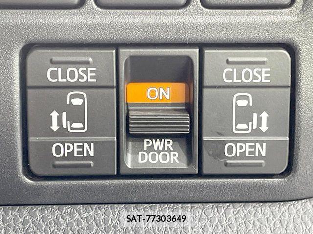 Toyota VOXY 2021-07 8629446-6