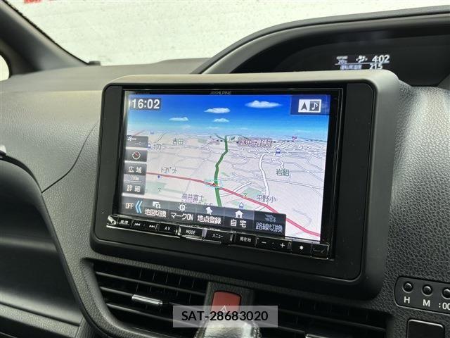 Toyota VOXY 2015-05 8662085-8