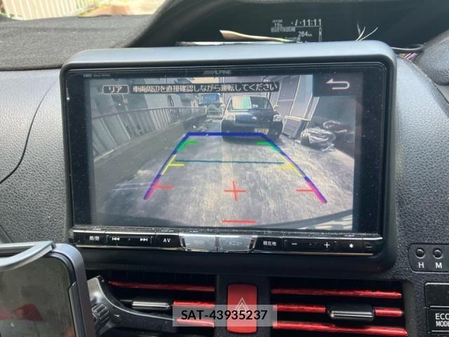 Toyota VOXY 2014-08 8662088-19