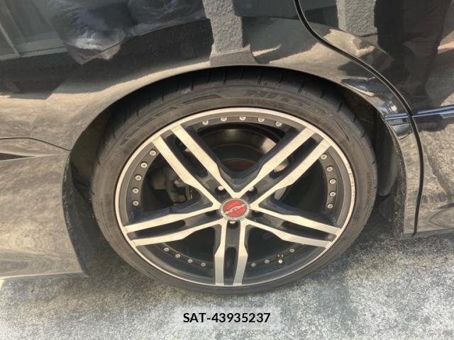 Toyota VOXY 2014-08 8662088-6