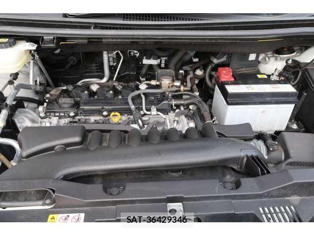 Toyota VOXY 2023-09 8667062-14