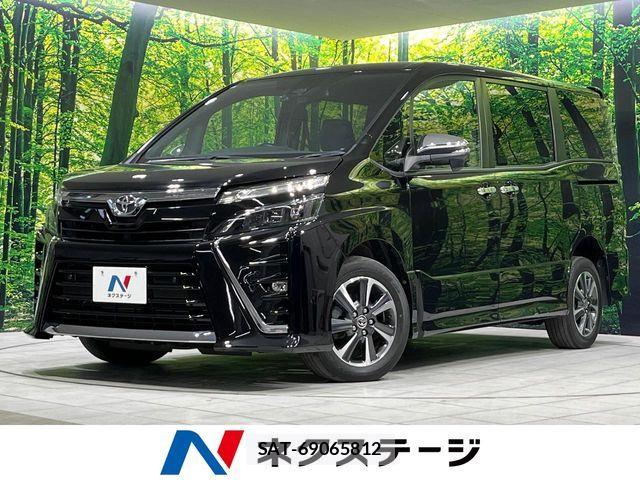 Toyota VOXY 2021-04 8746461-0