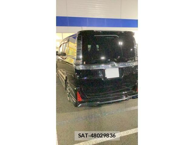 Toyota VOXY 2019-03 8746463-1