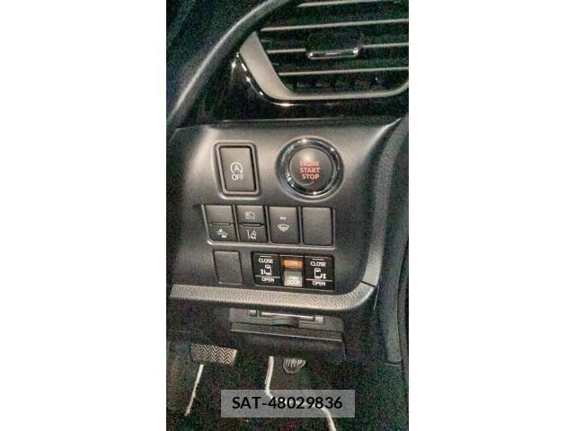Toyota VOXY 2019-03 8746463-19