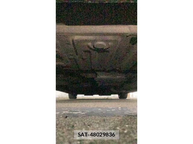 Toyota VOXY 2019-03 8746463-7