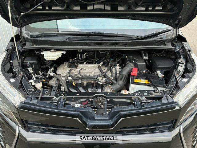 Toyota VOXY 2021-06 8746462-2