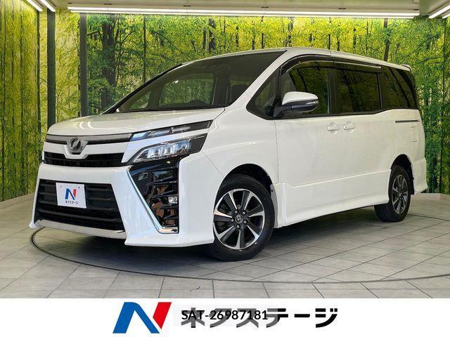 Toyota VOXY 2017-08 8782428-0