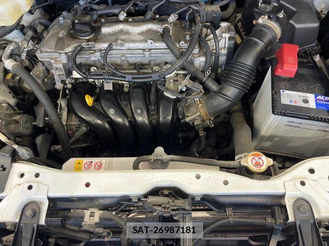 Toyota VOXY 2017-08 8782428-18
