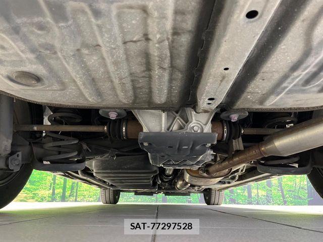 Toyota VOXY 2019-11 8782429-18