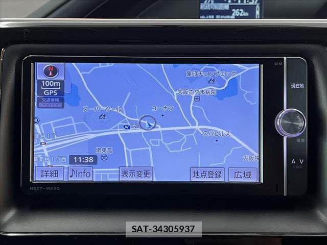 Toyota VOXY 2014-06 8782432-2