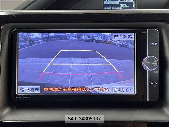 Toyota VOXY 2014-06 8782432-3