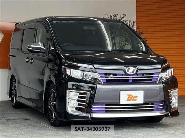 Toyota VOXY 2014-06 8782432-7