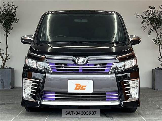 Toyota VOXY 2014-06 8782432-8