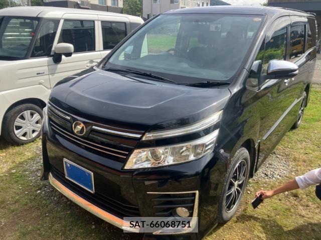 Toyota VOXY 2015-07 8850942-0